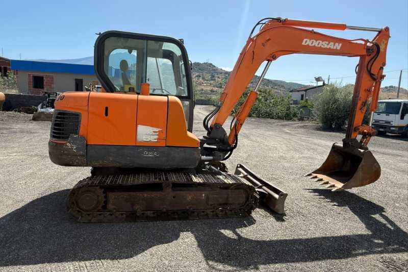 OmecoHub - Immagine DOOSAN DX55